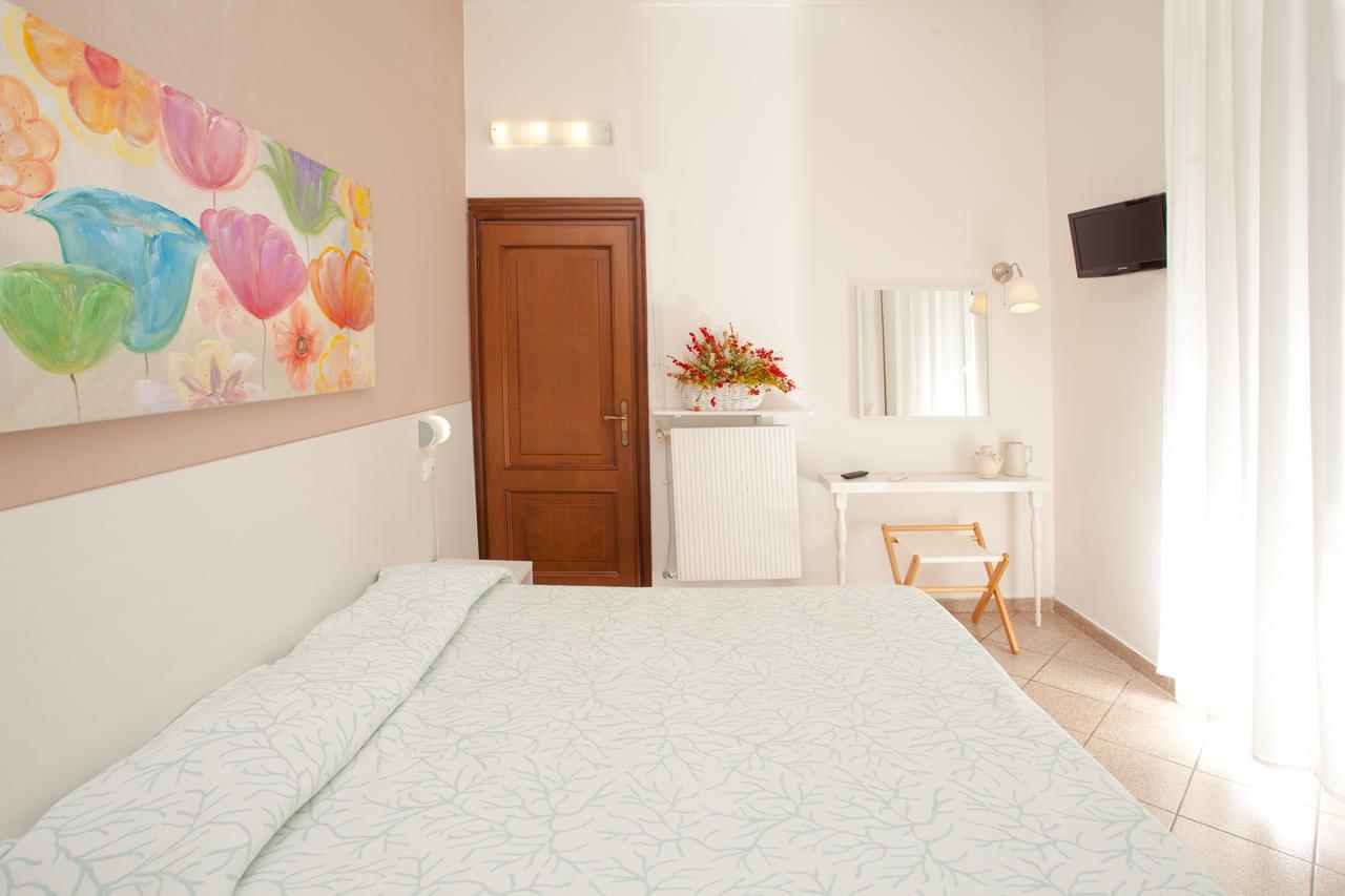 Hotel Lydia Alassio Dış mekan fotoğraf